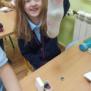 Przygody skarpetek w II a