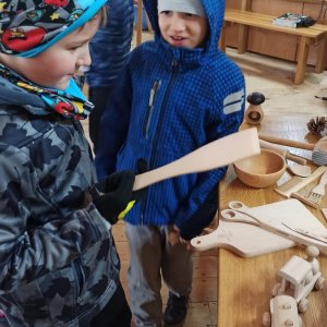 Klasy III na zajęciach w RDLP