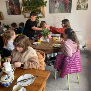 Dzień Kobiet 2022 klasy 5 KSP