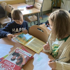 Historia o warszawskiej syrence w języku angielskim