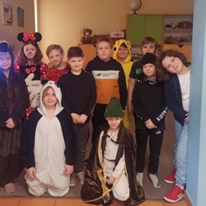 Dyskoteka karnawałowa dla klas 4