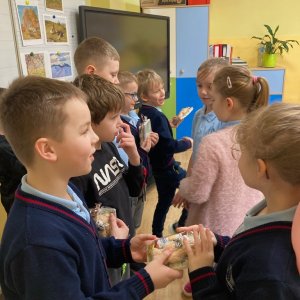 Dzień Kobiet w klasie II KSP