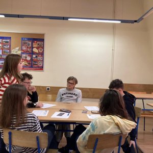 Karty edukacyjne w klasie VIII