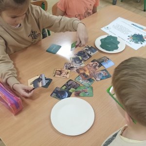 Z MAPĄ PRZEZ ŚWIAT - innowacja w klasie I a