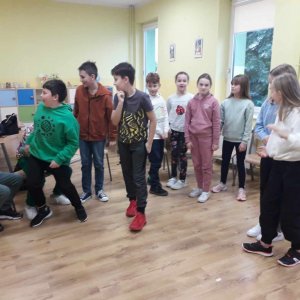 Seria ćwiczeń integracyjnych w klasie 4