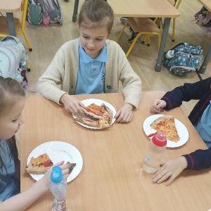 Dzień pizzy w klasie I