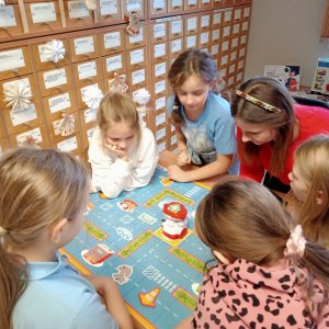 Mikołajkowe czytanie i zabawy z kodowaniem