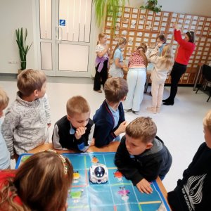 Mikołajkowe czytanie i zabawy z kodowaniem