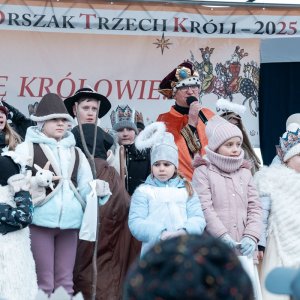 Kłaniajcie się Królowie!