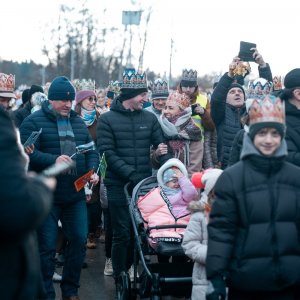 Kłaniajcie się Królowie!