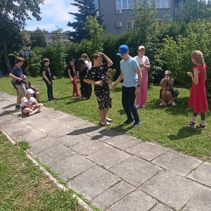 Biegane dyktando na lekcji języka polskiego w klasie IV