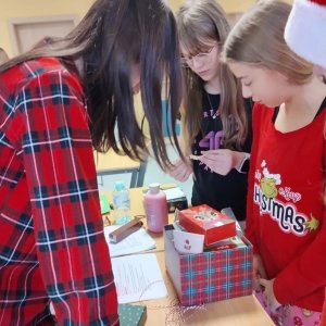 Mikołaj na szkolnym tournée!