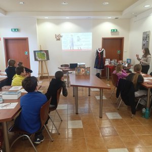 Uczniowie klasy V odwiedzili Pedagogiczną Bibliotekę Wojewódzką w Krośnie