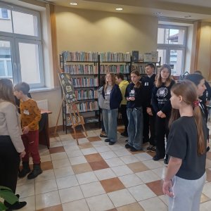 Uczniowie klasy V odwiedzili Pedagogiczną Bibliotekę Wojewódzką w Krośnie