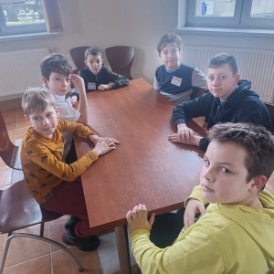 Uczniowie klasy V odwiedzili Pedagogiczną Bibliotekę Wojewódzką w Krośnie