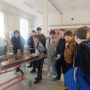 Dzień Otwarty Przygoda z Nauką w MZSP - udział klasy VII i VIII w warsztatach naukowych.