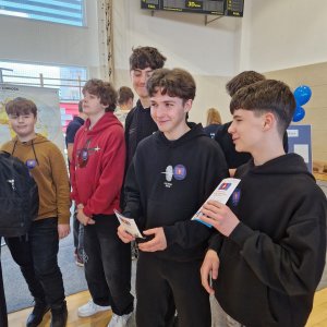 Klasa VIII na „Dniu Otwartym” w II LO