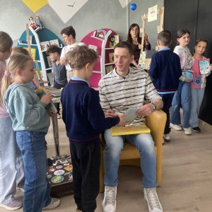 Spotkanie z pisarzem Rafałem Witkiem