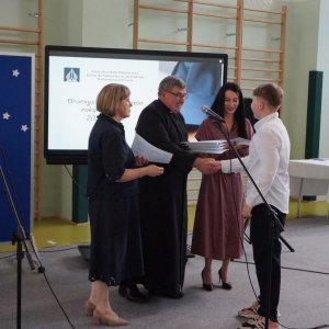 W piątek, 26 czerwca uroczyście zakończyliśmy rok szkolny 2025-2026
