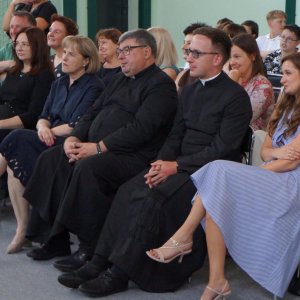 W piątek, 26 czerwca uroczyście zakończyliśmy rok szkolny 2025-2026