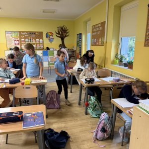 Running Dictation na lekcji języka angielskiego!
