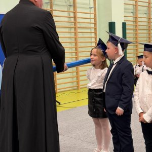 Uroczystość ślubowania uczniów klasy pierwszej